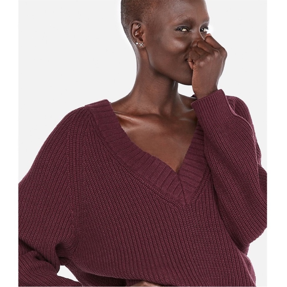 Express Oversized Shaker Knit V-neck Sweater